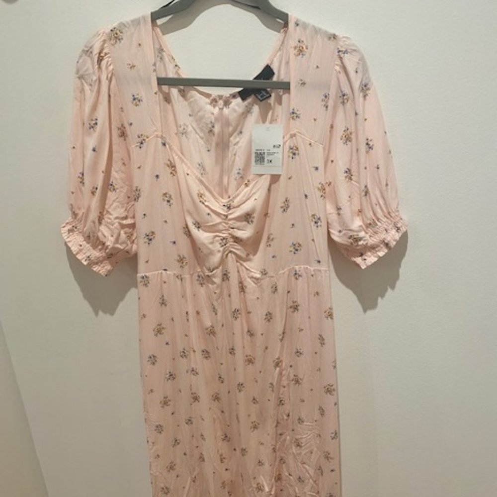 Plus Size Light Pink Midi Dress (3X)